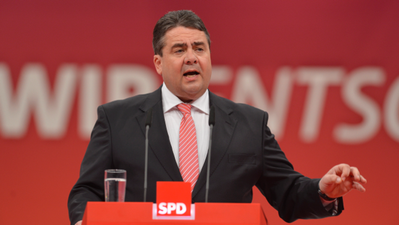 Mit diesem Tag beginnt dieser Wahlkampf! - Gabriel beim Bundesparteitag in Augsburg (Foto: Marco Urban / SPD)