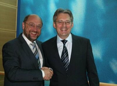 Martin Schulz, Präsident des Europäischen Parlaments mit Achim Post, SPE-Generalsekretär und SPD-Bundestagskandidat