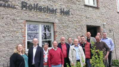 Mitglieder der OWLSPD führten einen regen Gedankenaustausch mit Vertretern der Umweltverbände auf dem Rolfschen Hof